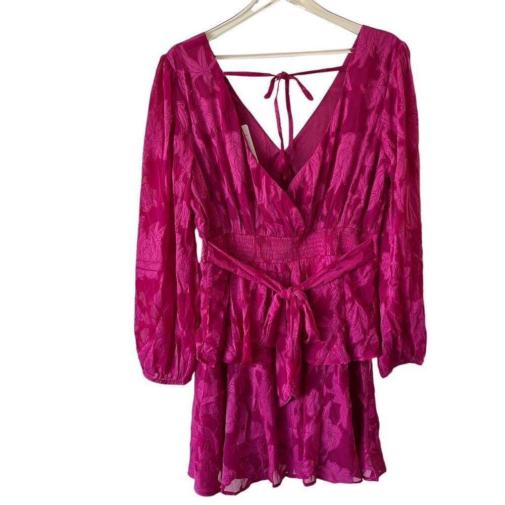 NWT B.O.G. Collective Kiss Me Fuschia Peplum Ruffle Tie Mini Dress Size large - Picture 5 of 16
